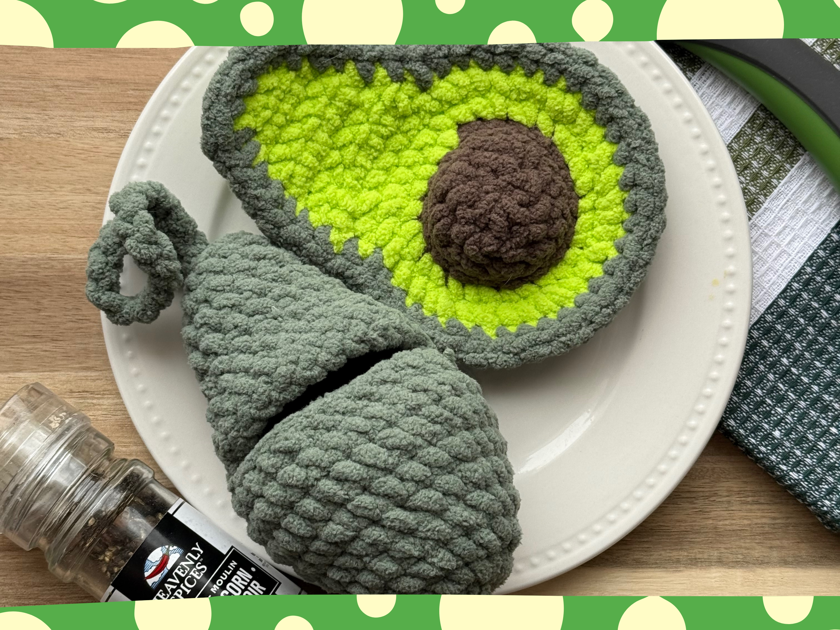 The Avocado Fidget Pattern with Carrying Case - Cute Crochet Fidget Pattern - Image 3